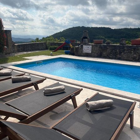 Villa Letizia Oprtalj Extérieur photo
