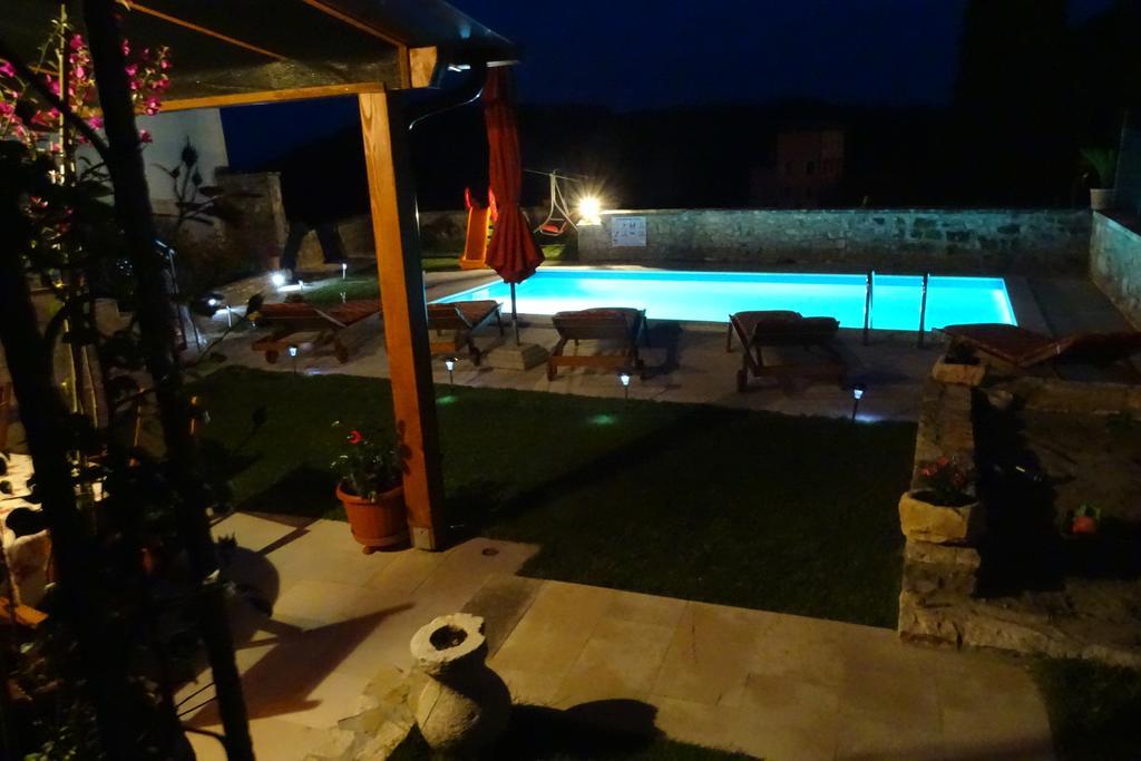 Villa Letizia Oprtalj Chambre photo