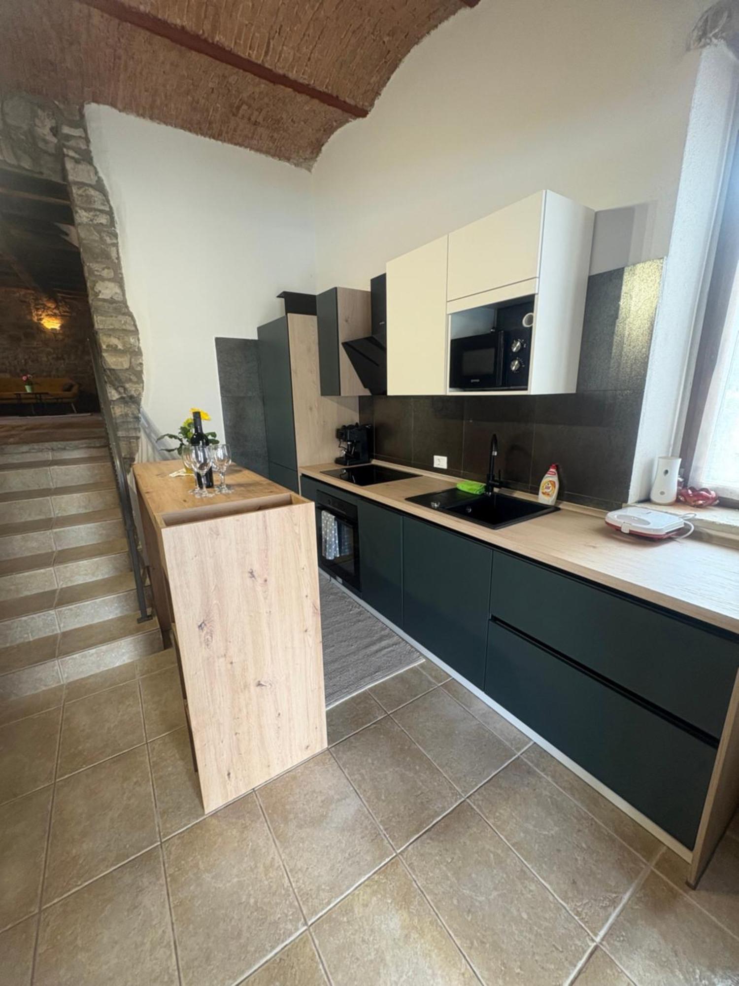 Villa Letizia Oprtalj Extérieur photo