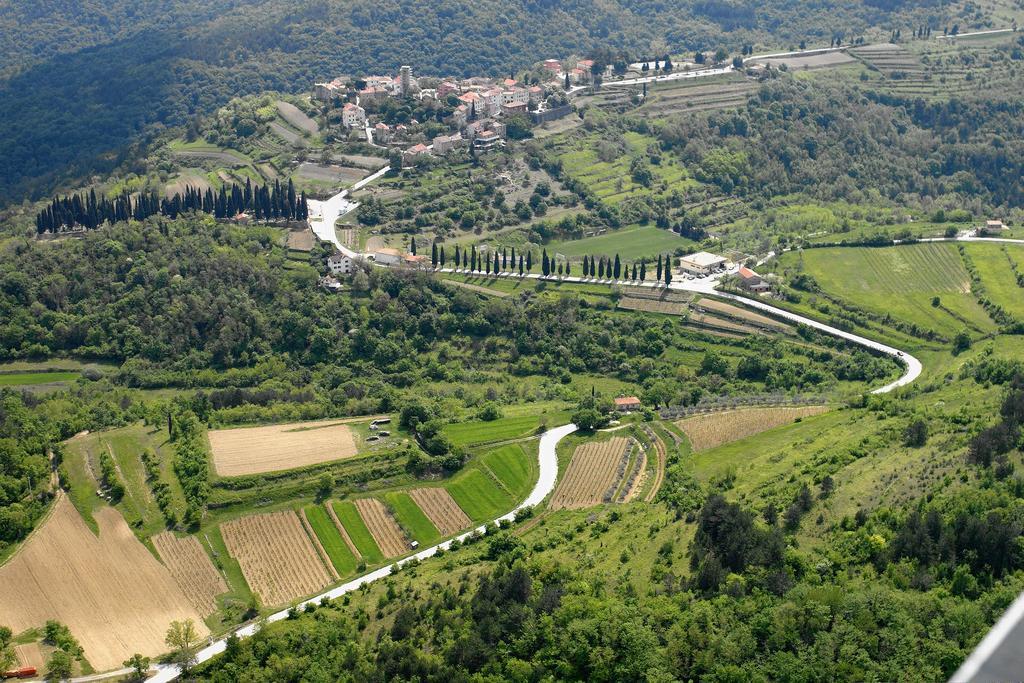 Villa Letizia Oprtalj Chambre photo