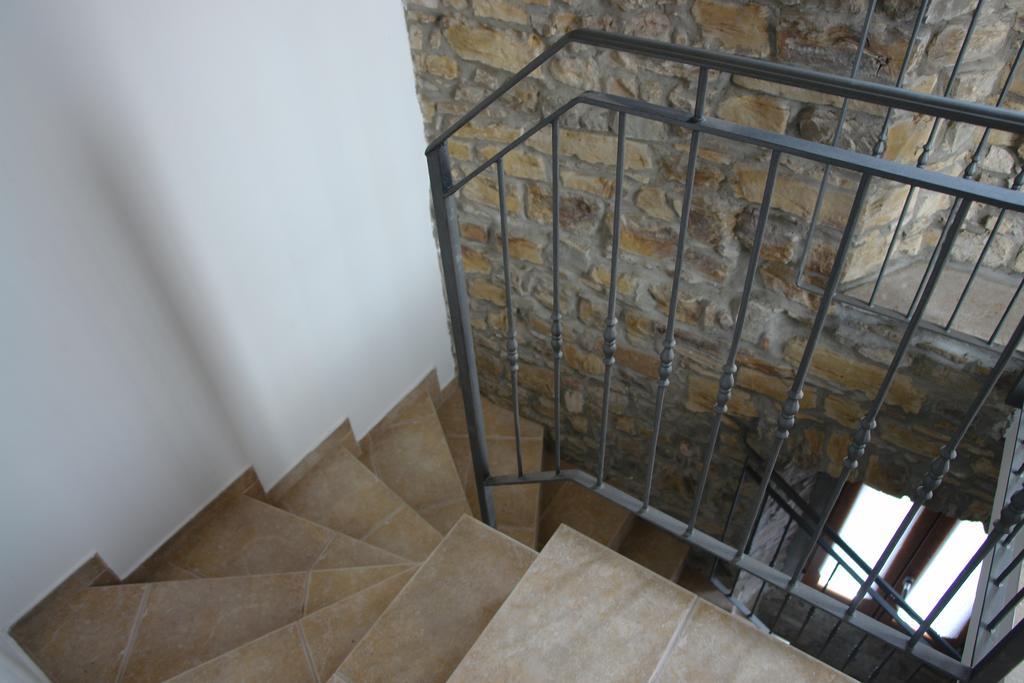 Villa Letizia Oprtalj Chambre photo