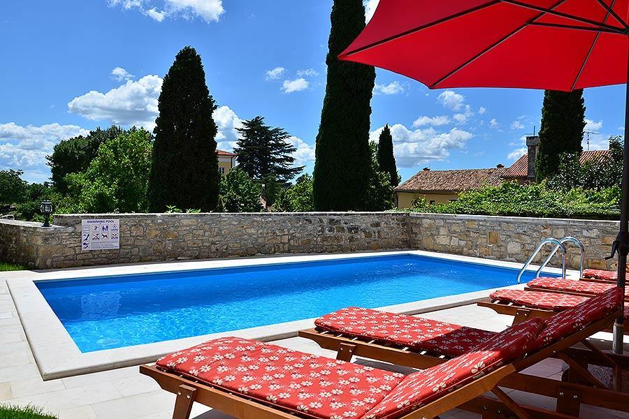 Villa Letizia Oprtalj Extérieur photo